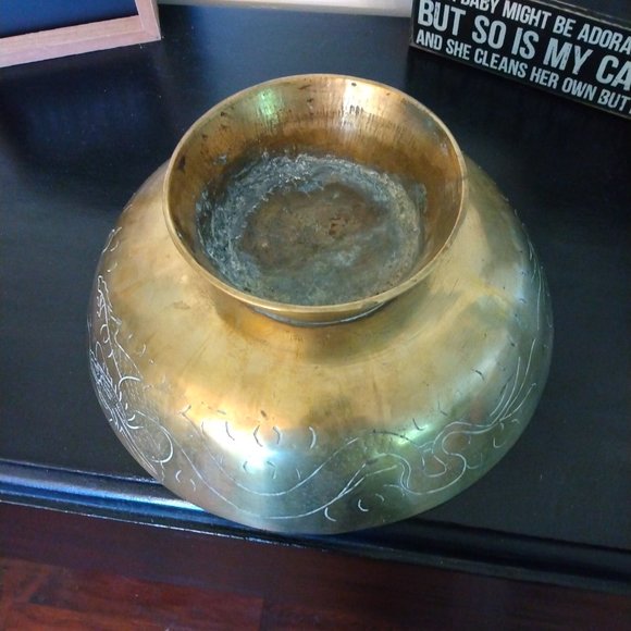Vintage brass Chinese bowl - Picture 3 of 8